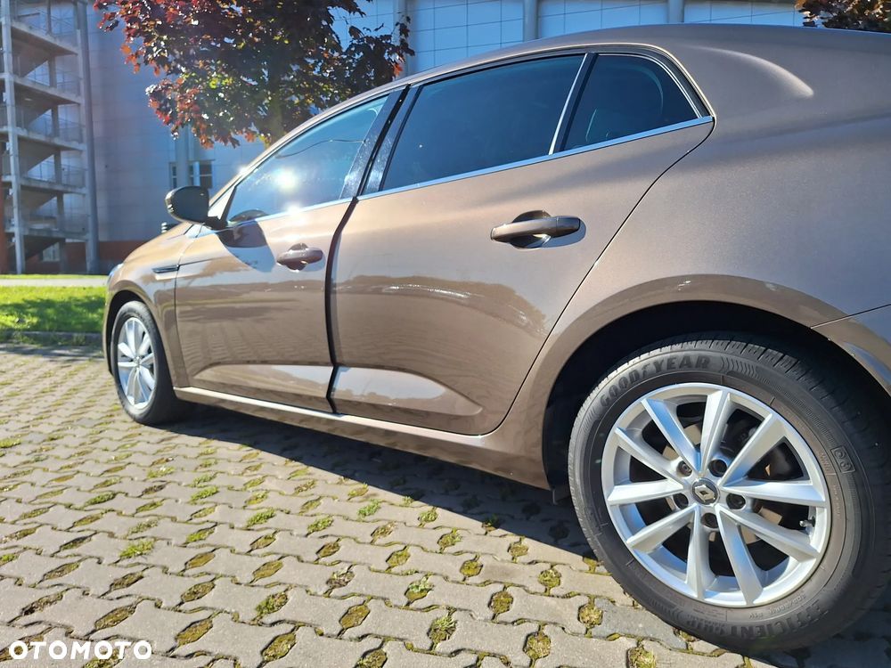 Renault Megane 1.3 TCe FAP Intens - 8