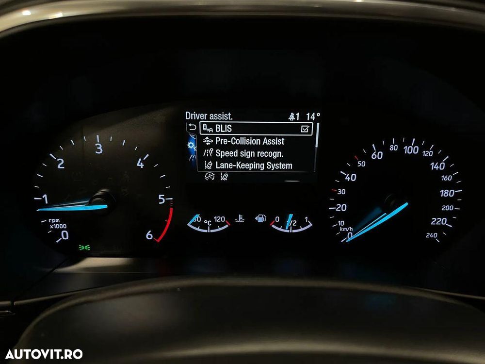 Ford Focus 1.5 EcoBlue Titanium - 19