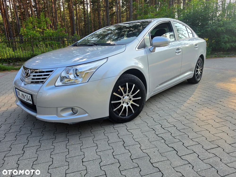 Toyota Avensis 1.8 Executive - 5