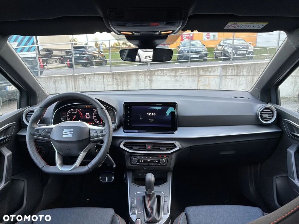Seat Arona - 4