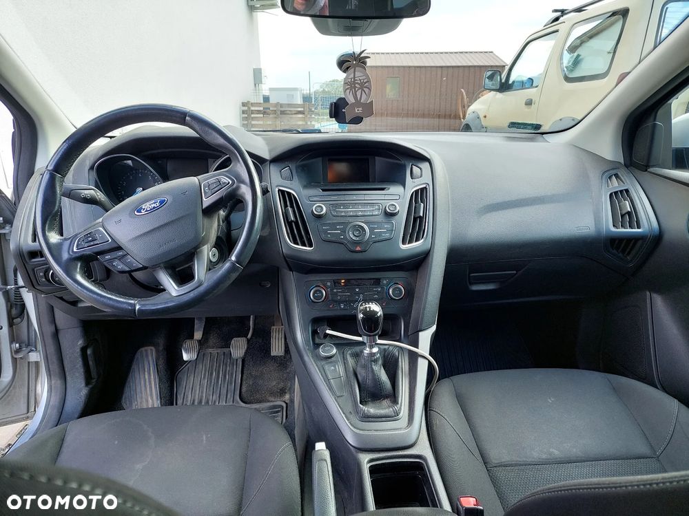 Ford Focus 1.0 EcoBoost Trend ASS - 9