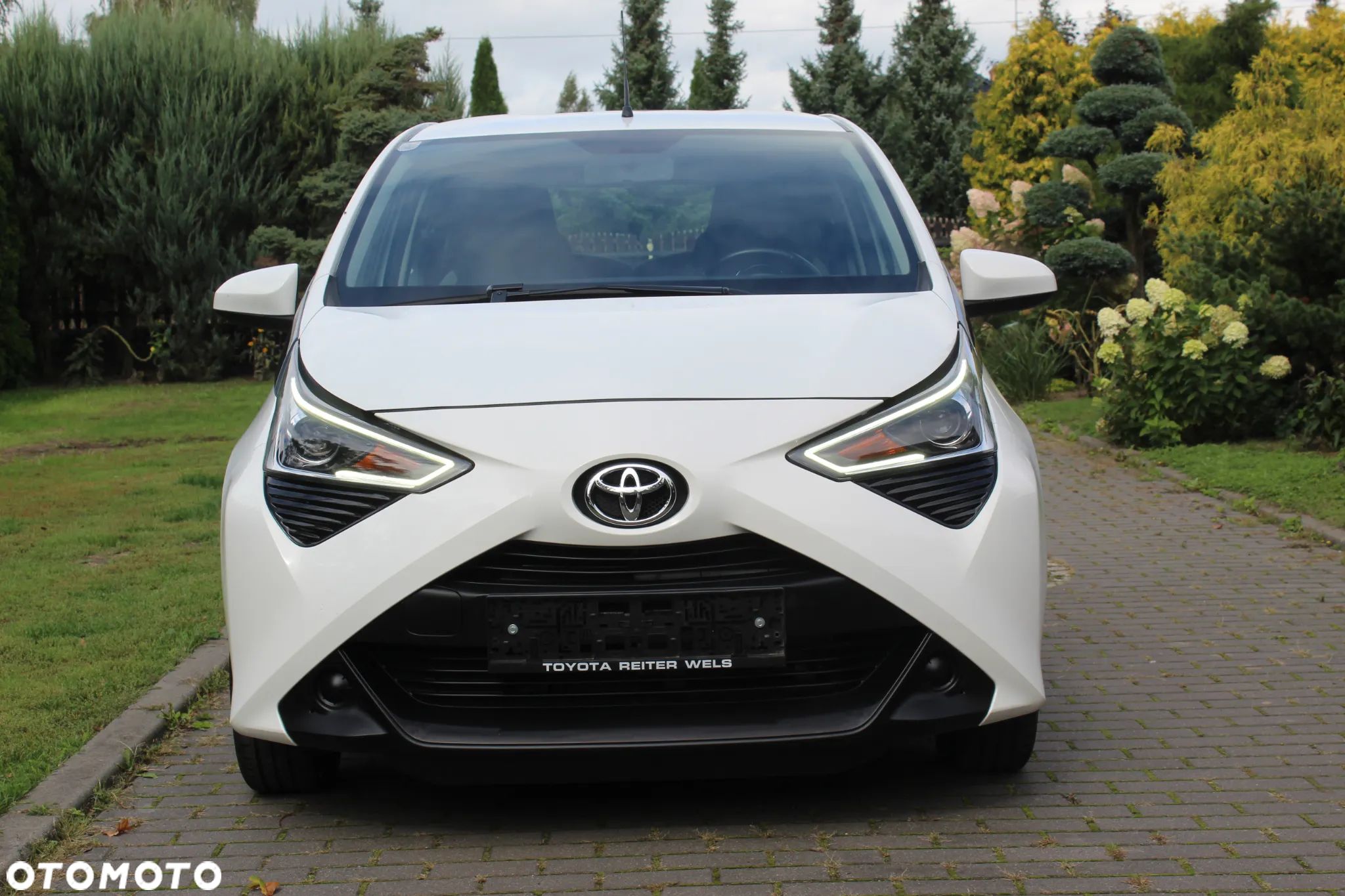 Toyota Aygo 1.0 VVT-i Color Edition - 1