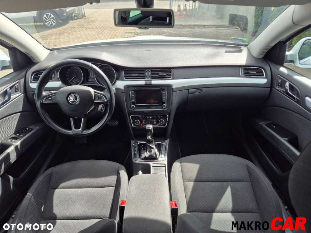 Skoda Superb 2.0 TDI DSG Ambition - 7