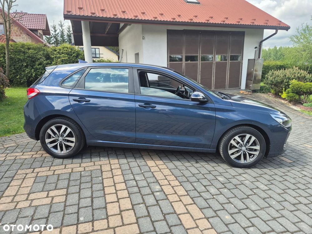 Hyundai i30 1.4 T-GDI Intro Edition - 4