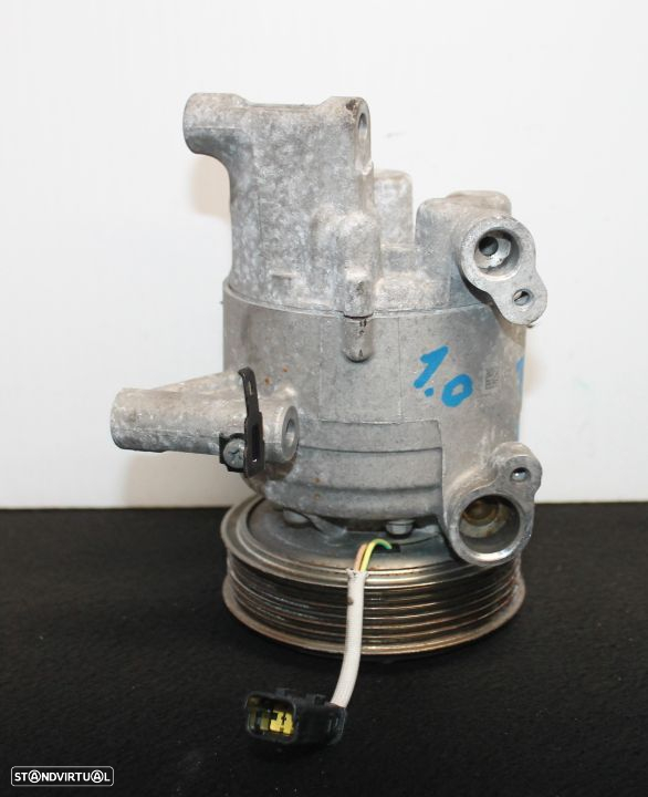 Compressor AC Toyota Yaris de 2012 - 3
