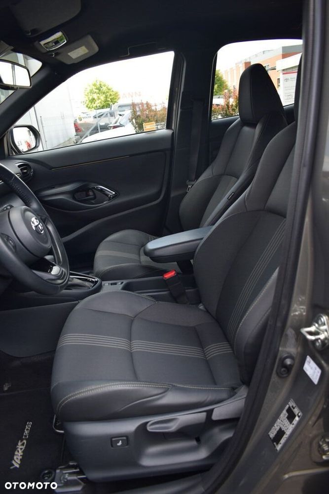 Toyota Yaris Cross Hybrid 1.5 Adventure - 14