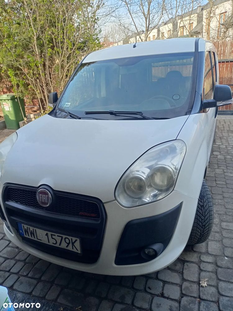 Fiat Doblo 2.0 Multijet 16V Emotion - 1