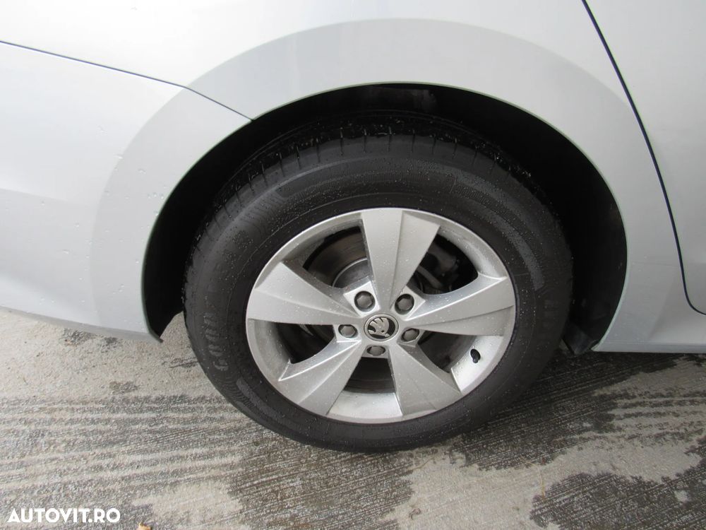 Skoda Octavia - 8