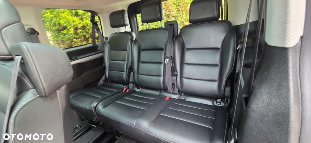 Peugeot Traveller 2.0 BlueHDi Standard Business Vip - 29