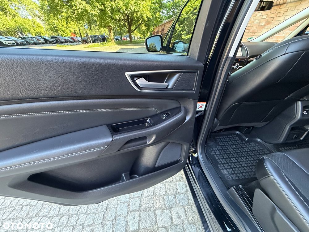 Ford S-Max 2.0 TDCi 4WD Titanium PowerShift - 23