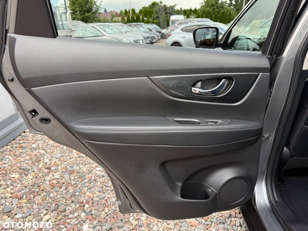 Nissan X-Trail 1.6 DCi Xtronic Tekna - 32