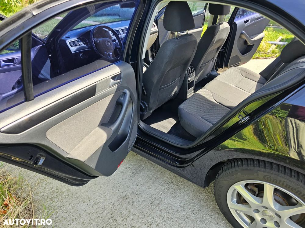 Volkswagen Jetta 2.0 TDI DPF Comfortline DSG - 34