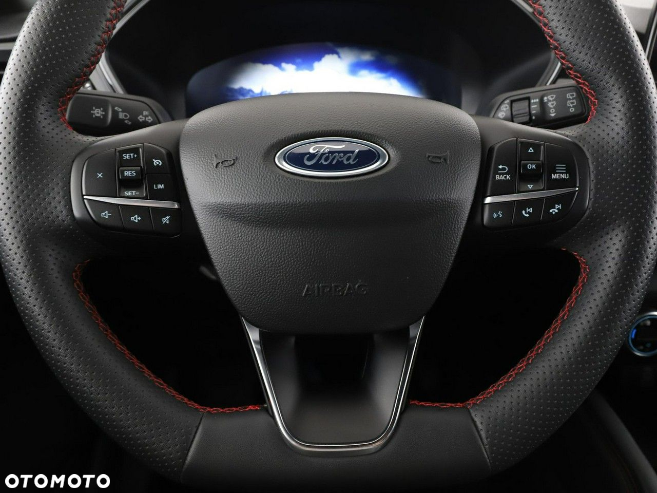 Ford Kuga 1.5 EcoBoost ST-LINE - 21