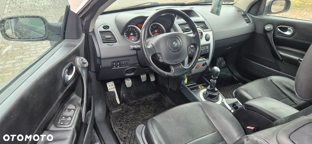 Renault Megane 2.0 Turbo Exception - 8