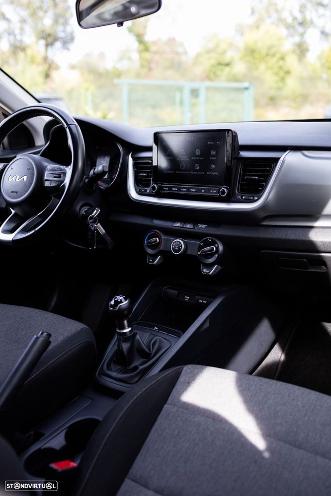 Kia Stonic 1.2 Dynamic - 23