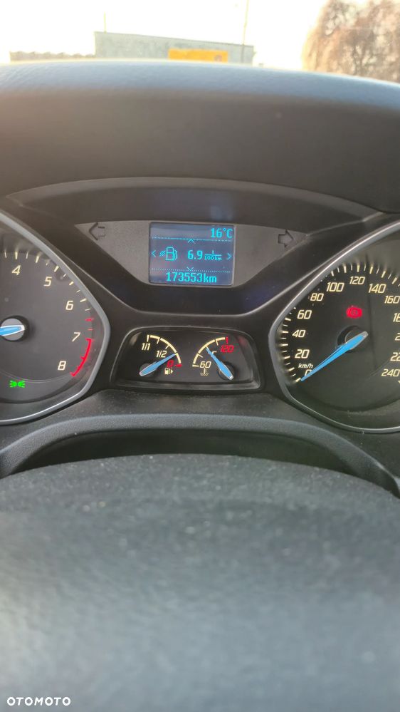 Ford Focus 1.6 Trend - 11