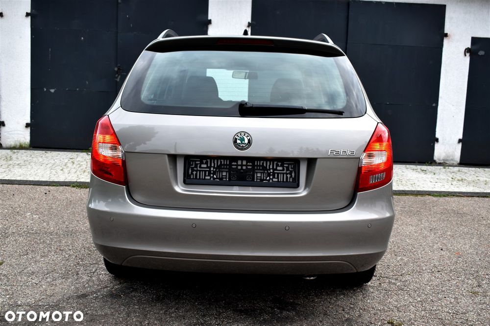 Skoda Fabia 1.2 TSI DSG Elegance - 11