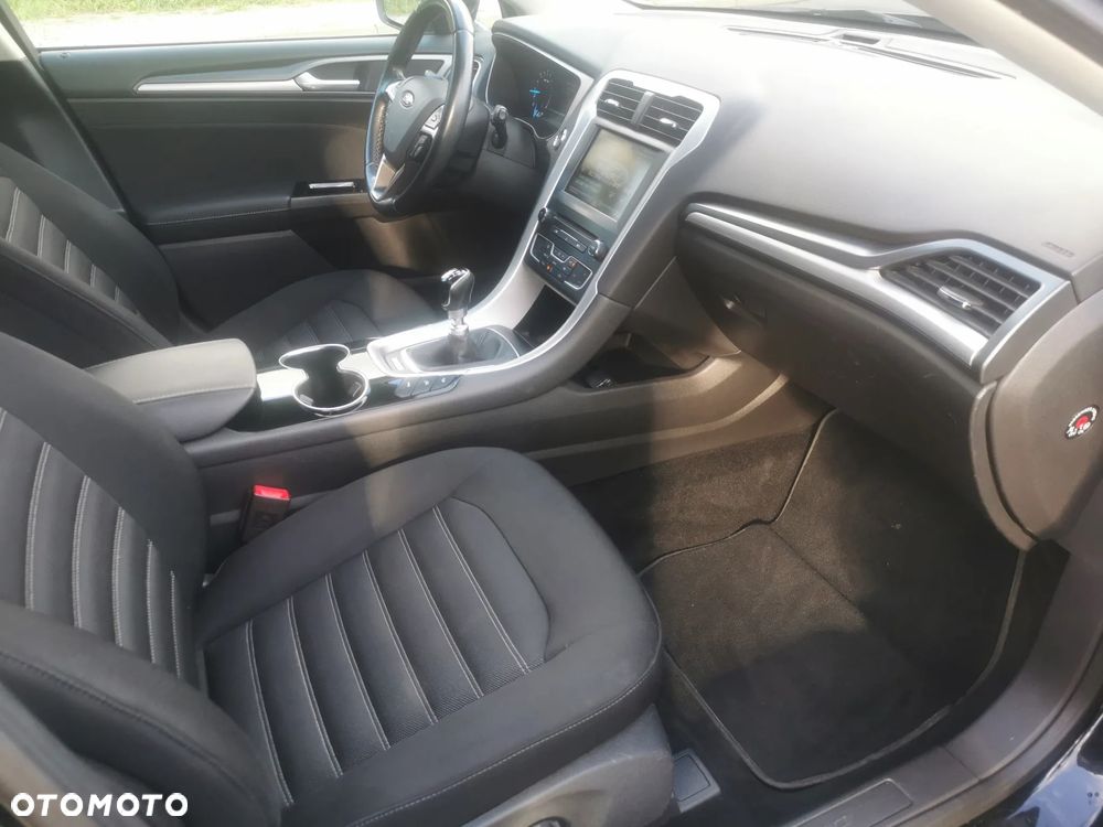 Ford Mondeo 2.0 TDCi Titanium - 13