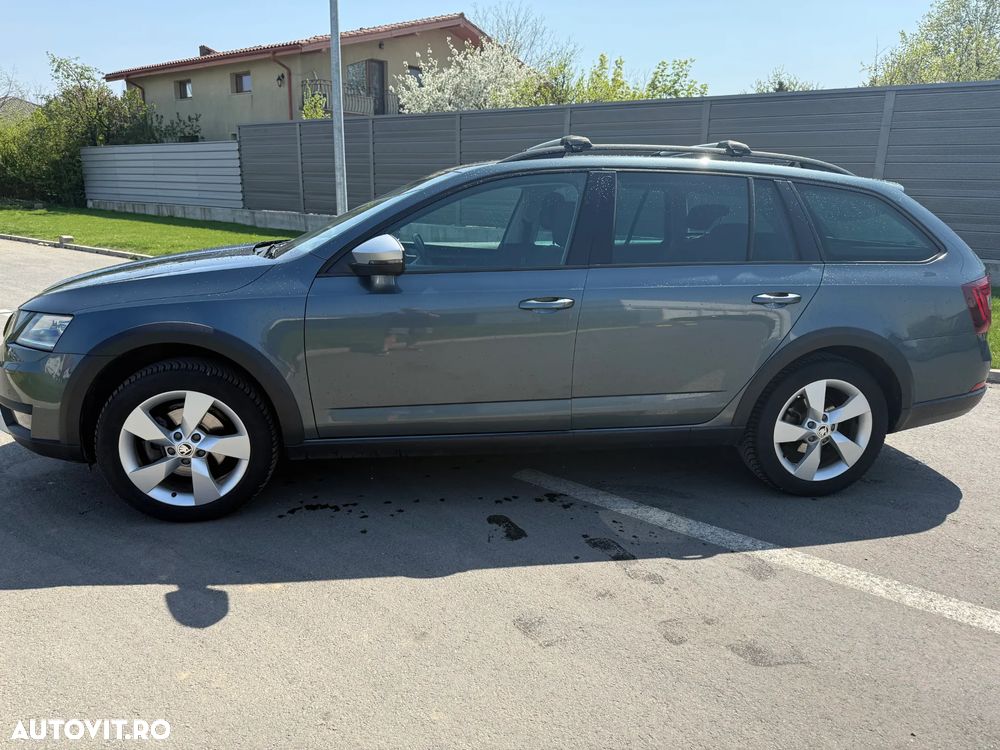 Skoda Octavia 2.0 TDI DSG 4X4 Scout - 1