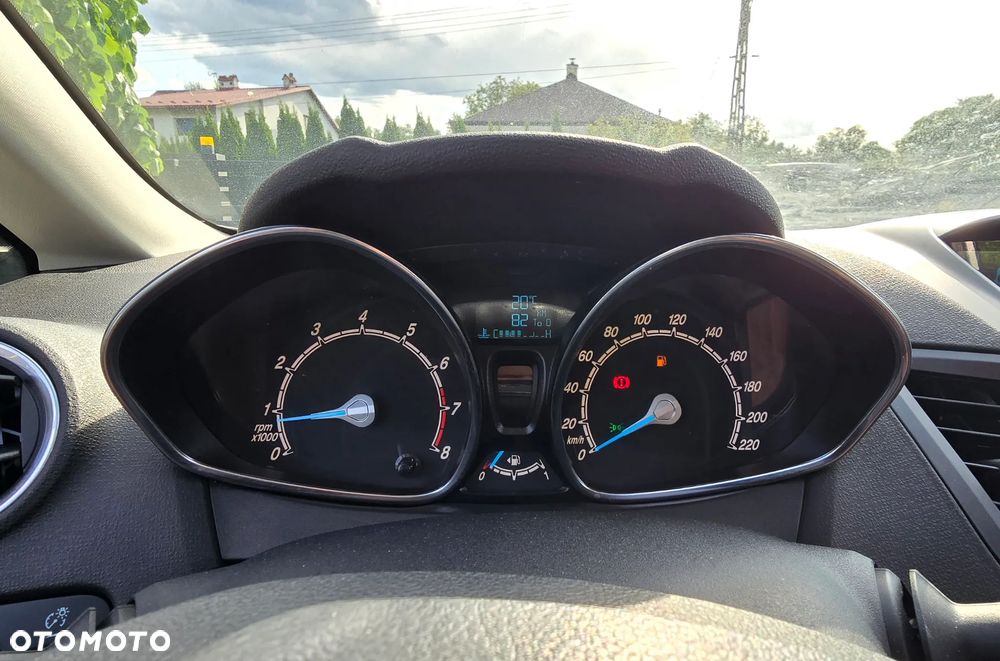 Ford Fiesta 1.25 SYNC Edition - 21