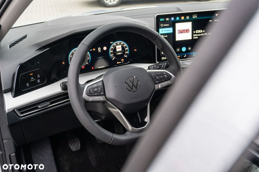 Volkswagen Golf - 12