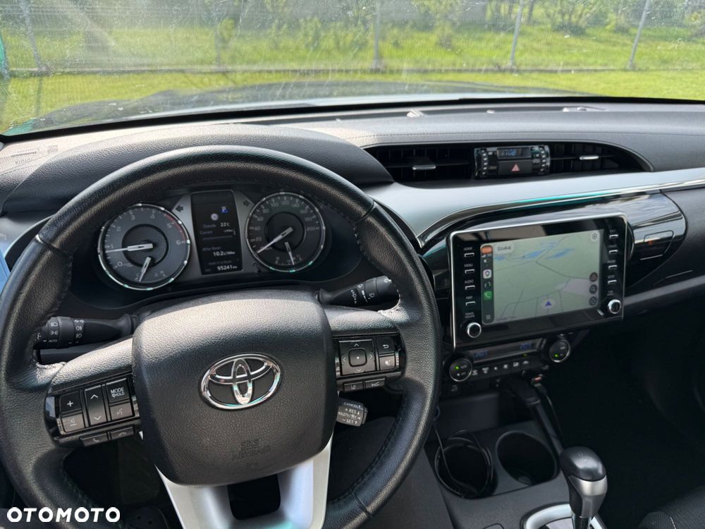 Toyota Hilux - 6