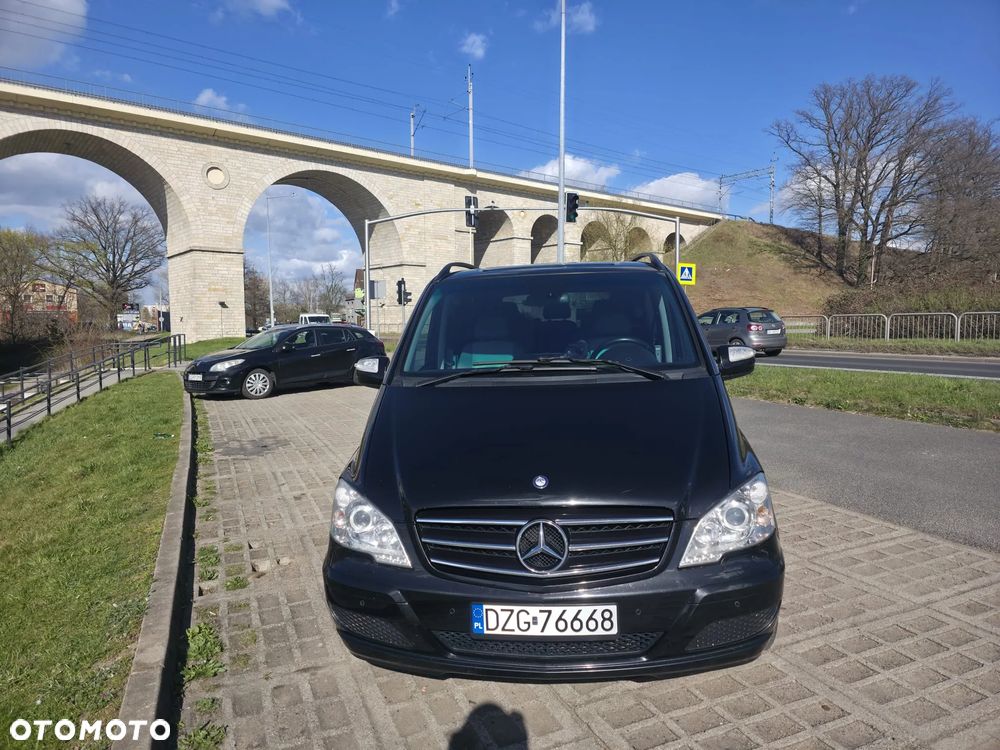 Mercedes-Benz Viano - 1