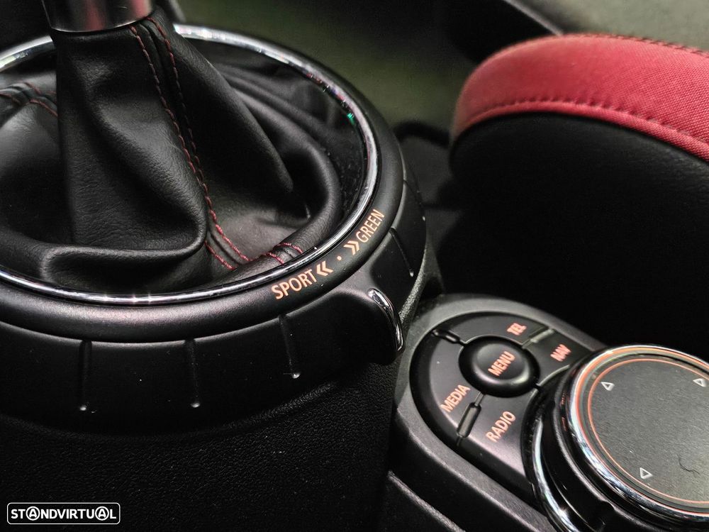 MINI 3 Portas John Cooper Works Aut. - 20