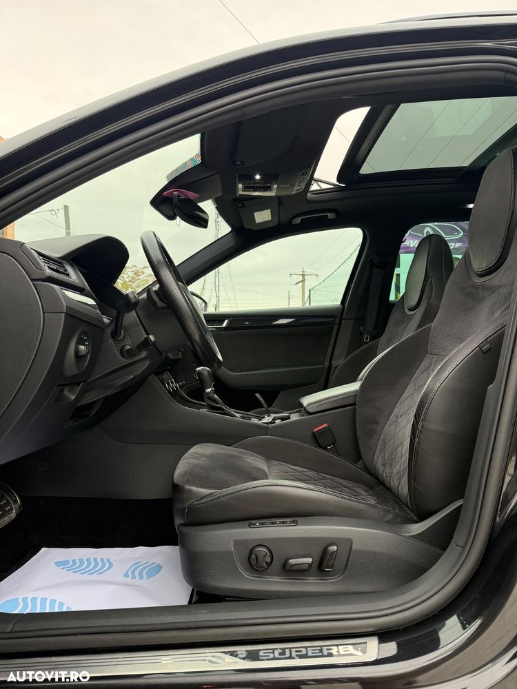 Skoda Superb 2.0 TDI 4X4 DSG Sportline - 25