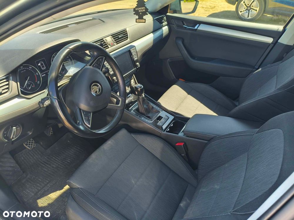 Skoda Superb - 5