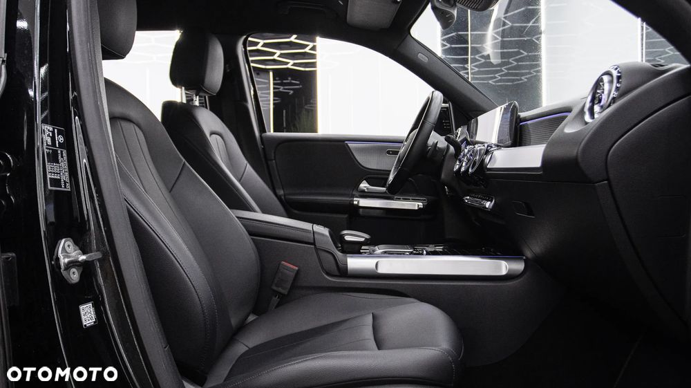Mercedes-Benz GLB 220 d 4-Matic Progressive 8G-DCT - 22