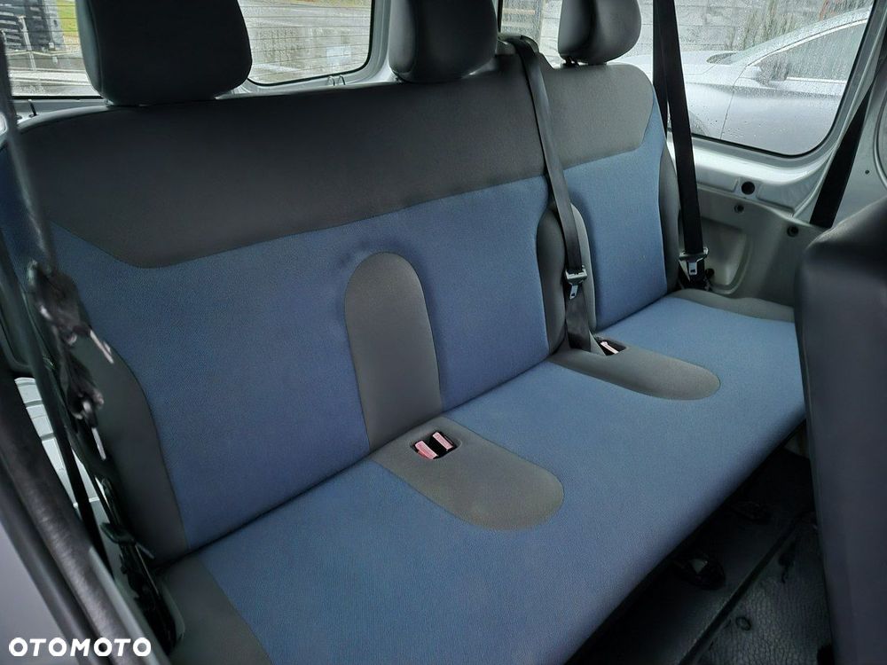 Renault Trafic - 9