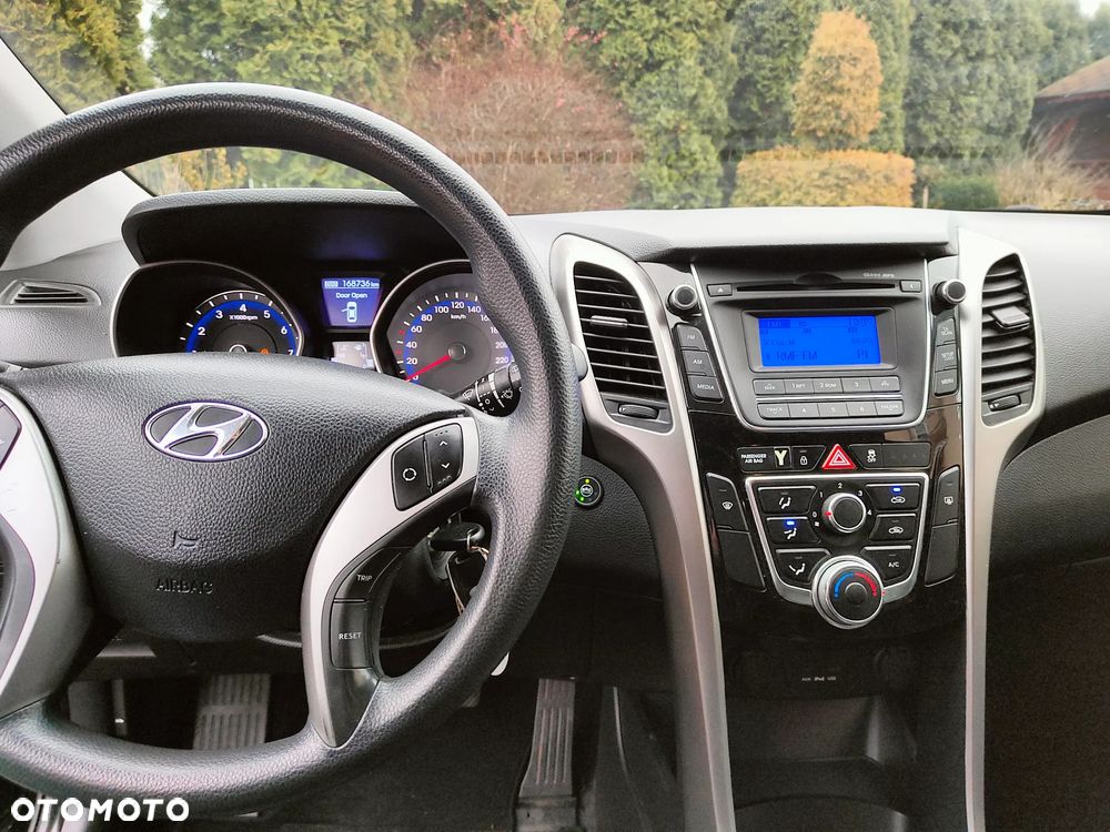 Hyundai i30 1.4 Comfort - 19