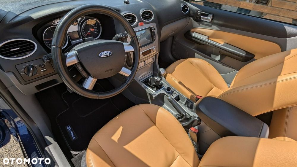 Ford Focus - 16