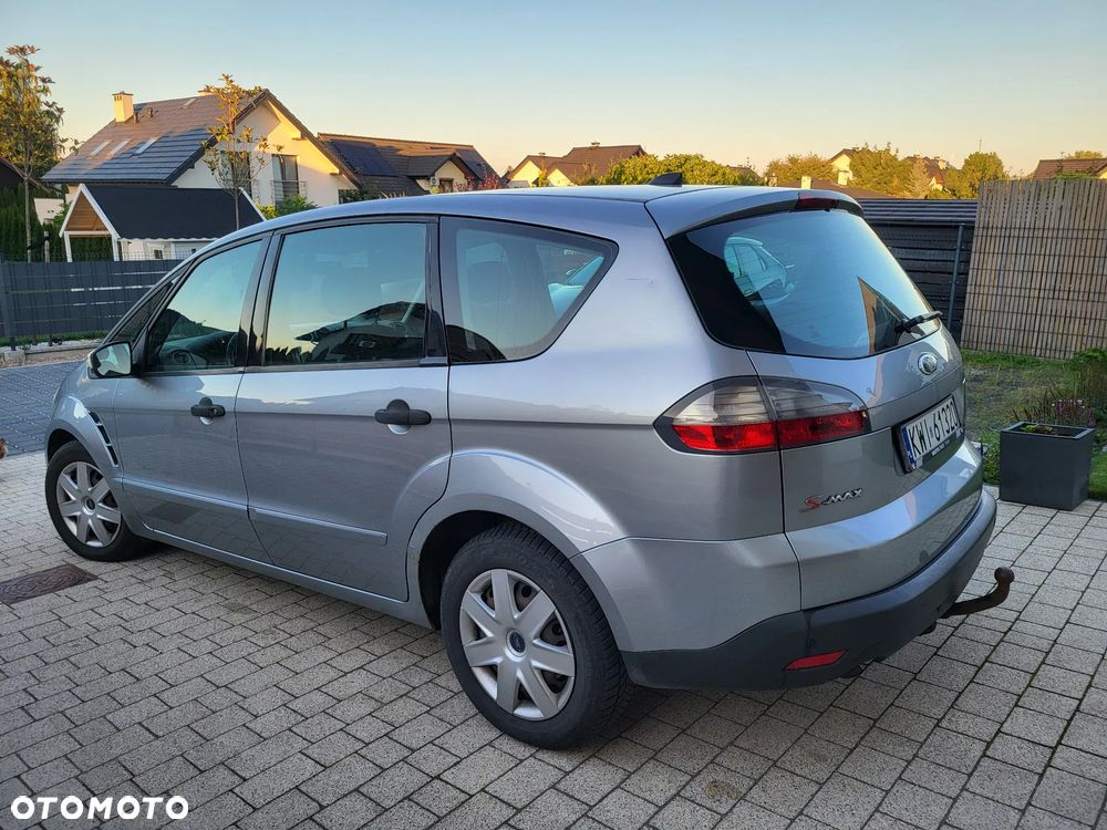 Ford S-Max - 7