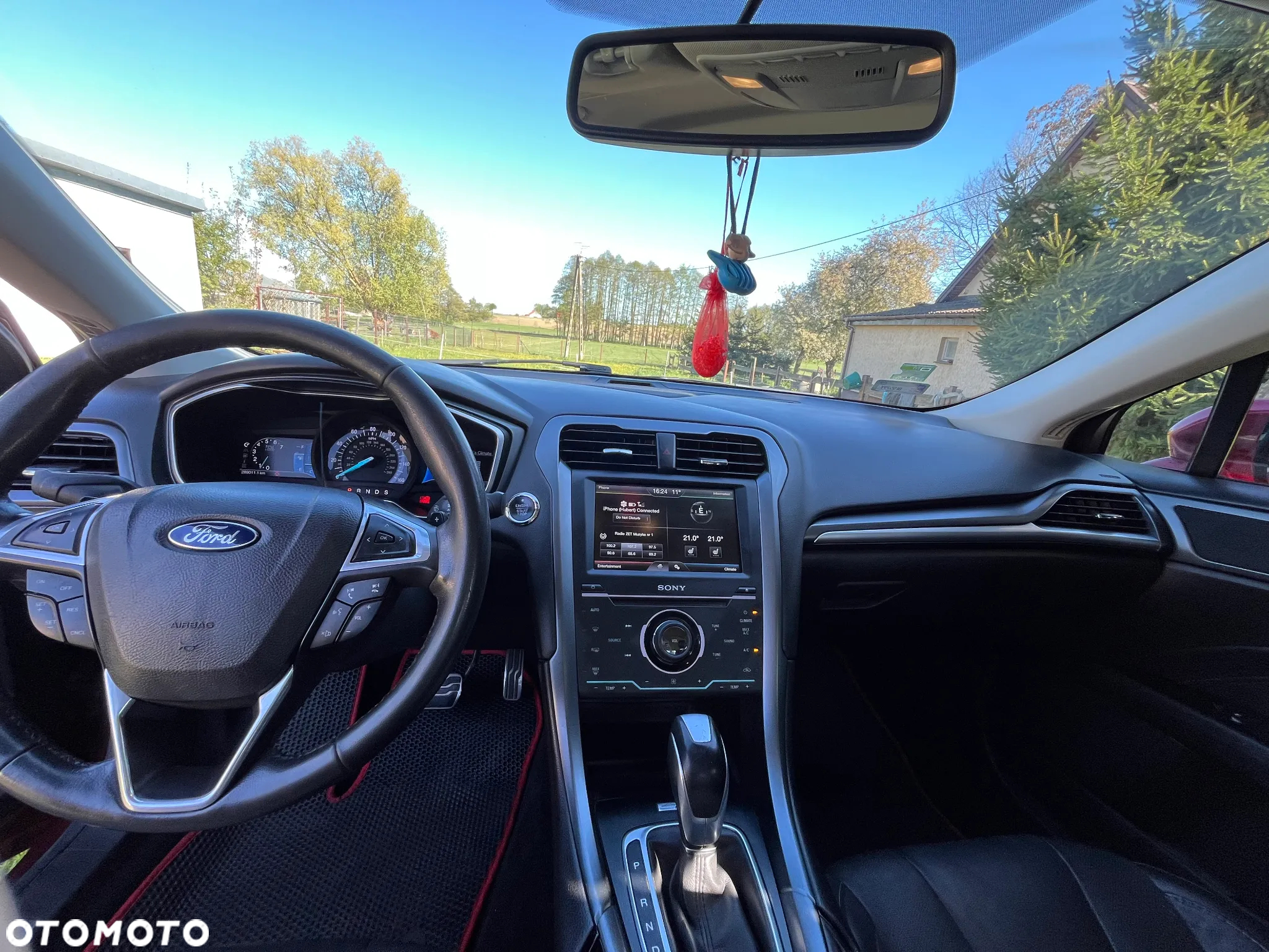 Ford Fusion 2.0 EcoBoost Titanium - 25