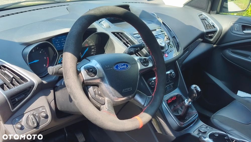 Ford Kuga 2.0 TDCi 4WD Titanium - 12