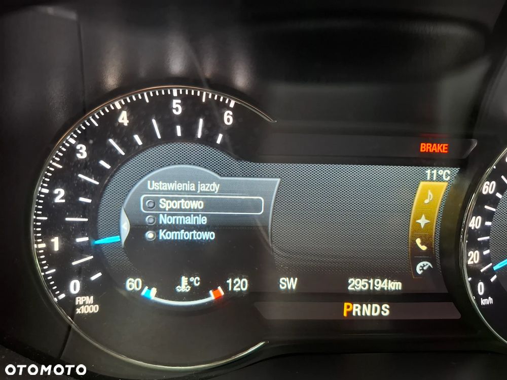 Ford Mondeo 2.0 TDCi Titanium PowerShift - 26