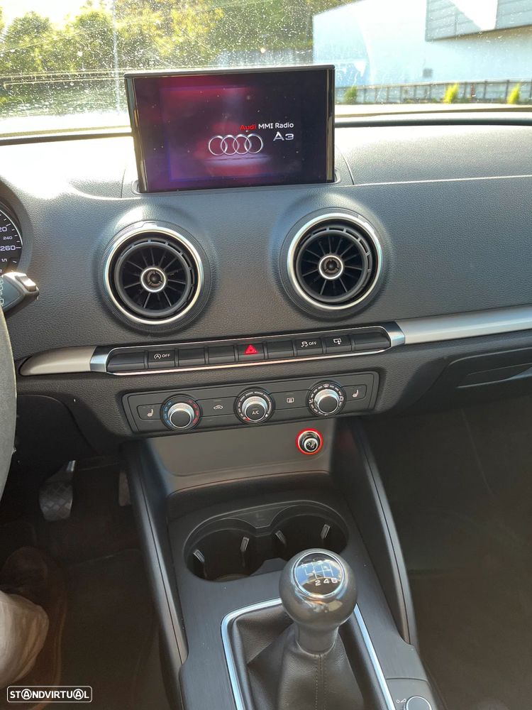 Audi A3 1.6 TDI - 17