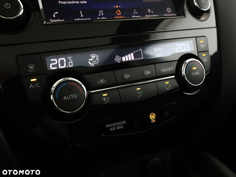 Nissan Qashqai 1.3 DIG-T N-Connecta EU6d - 27