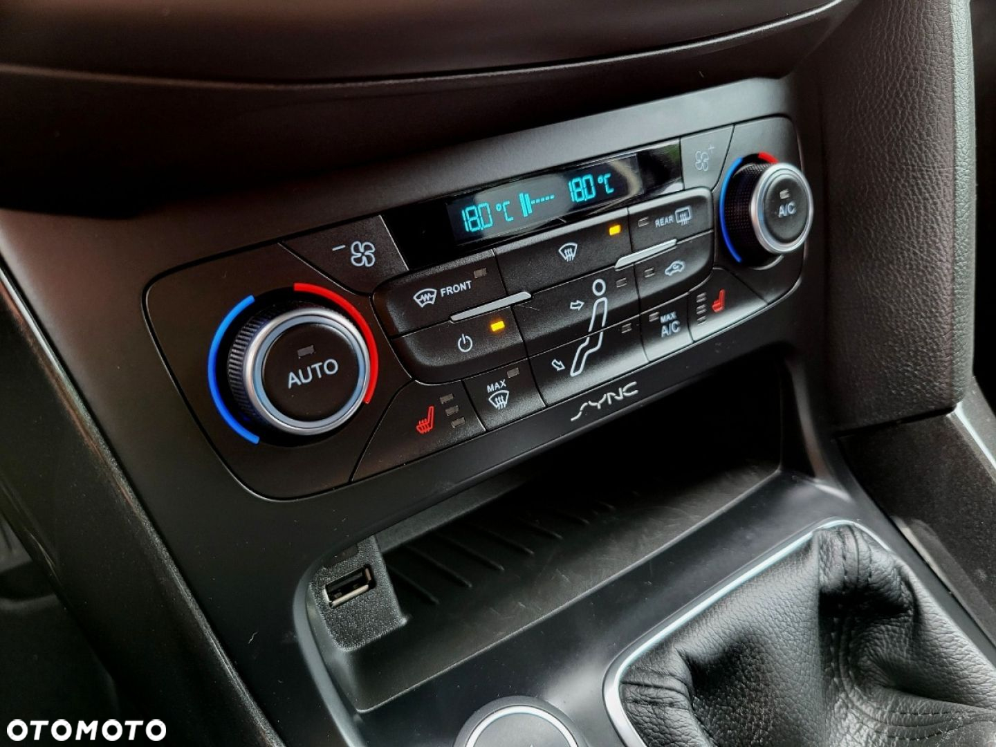 Ford Focus - 12