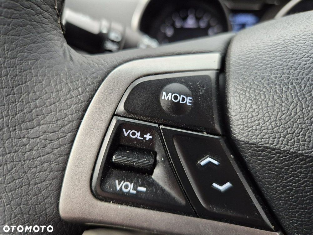 Hyundai Veloster - 27