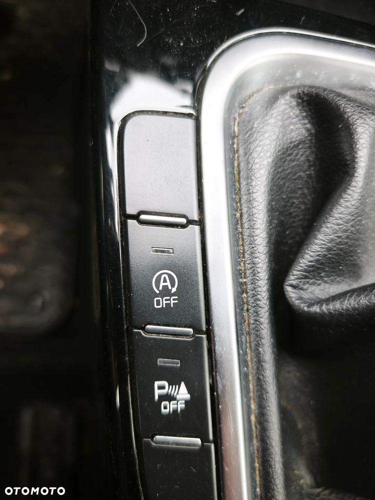 Kia Ceed 1.6 CRDi SCR L Business Line - 8