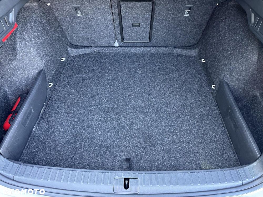 Skoda Octavia 2.0 TDI Style DSG - 20