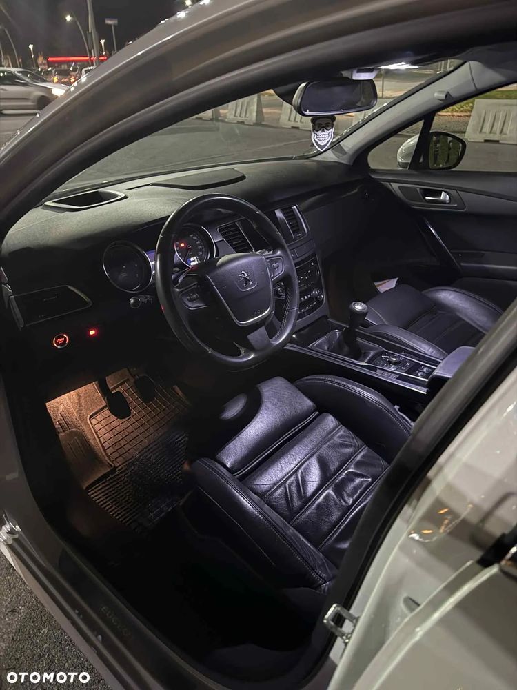 Peugeot 508 - 8