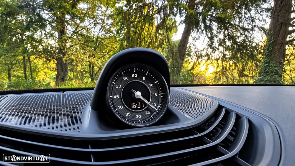 Porsche Taycan Bateria Performance Plus - 25