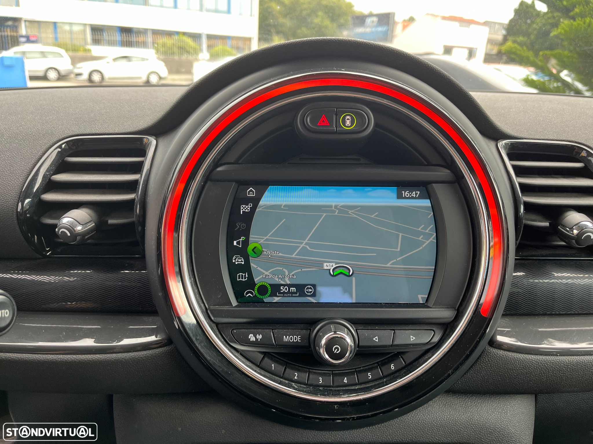 MINI Clubman Cooper D - 36