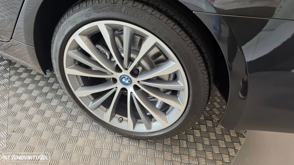 BMW 530 e iPerformance Line Luxury - 31