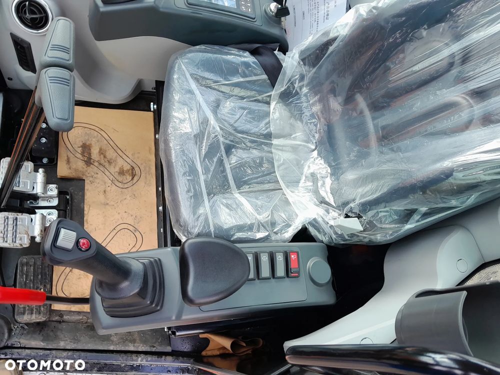 Kubota LONKING CDM6025 - 27