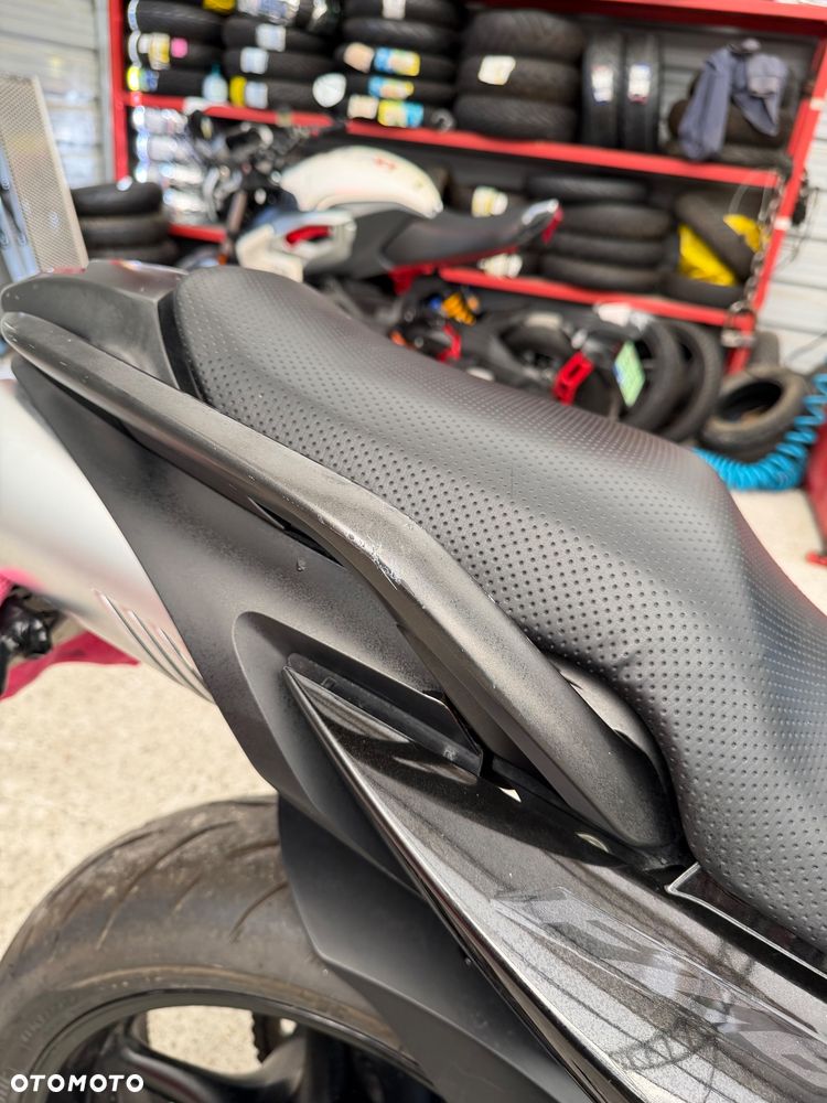 Yamaha FZ6 - 21
